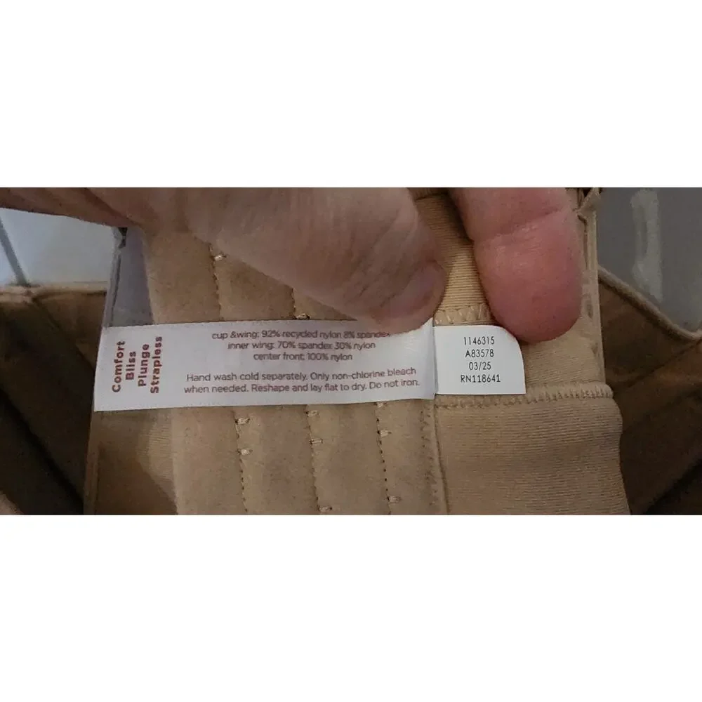 NWT Cacique 42D Comfort Bliss Plunge Multi-Way Strapless Bra Nude